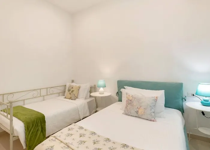 Iflat Lovely And Bright 2 Bed Flat Near Termini * Rome