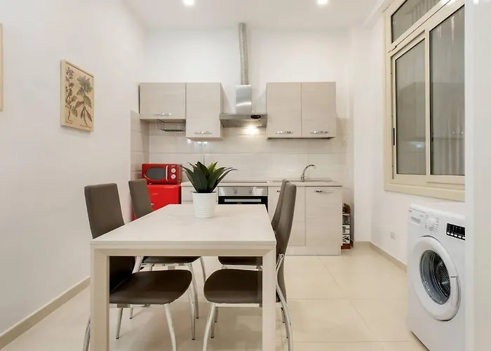 Appartement Iflat Lovely And Bright 2 Bed Flat Near Termini Rome